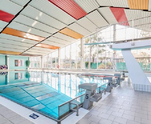 Bild für Kategorie Schwimmhalle Hüttenweg 